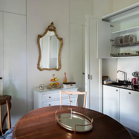 Apartment Contemporarys