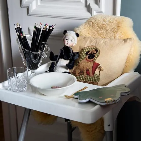 Contemporarys Apartment *